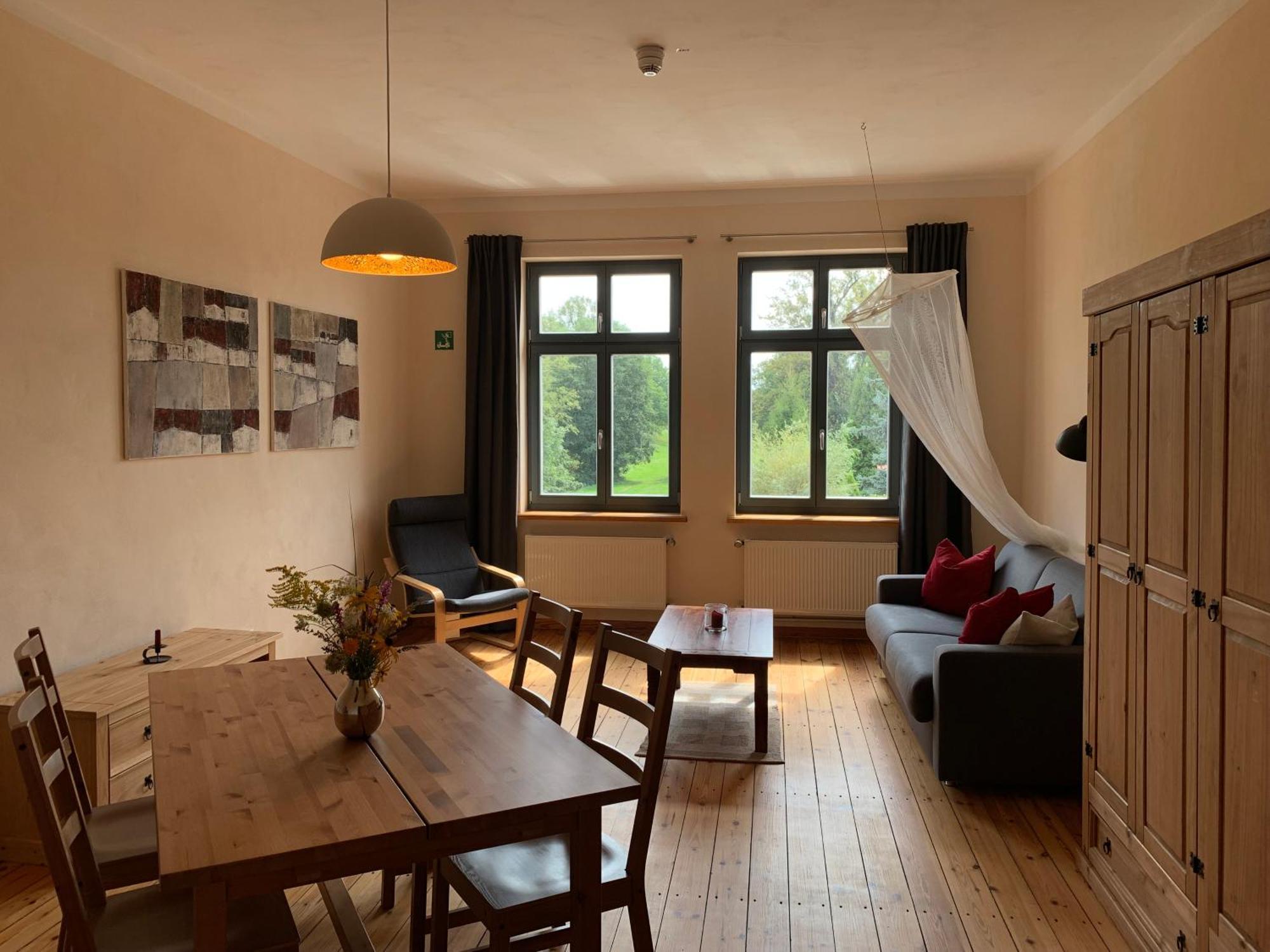 Alter Gasthof Missen Vetschau Exteriör bild
