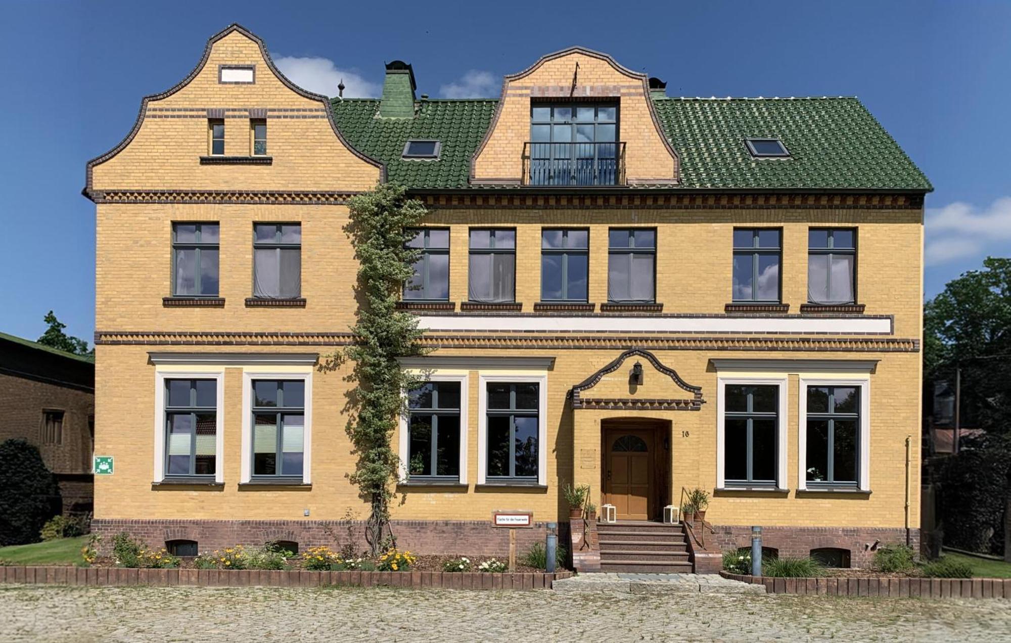 Alter Gasthof Missen Vetschau Exteriör bild